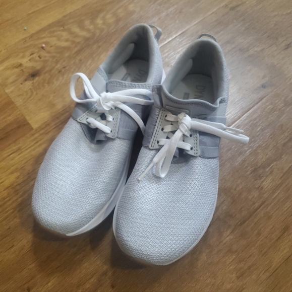 Kids New Balance Shoes Size 3 - Picture 9 of 9